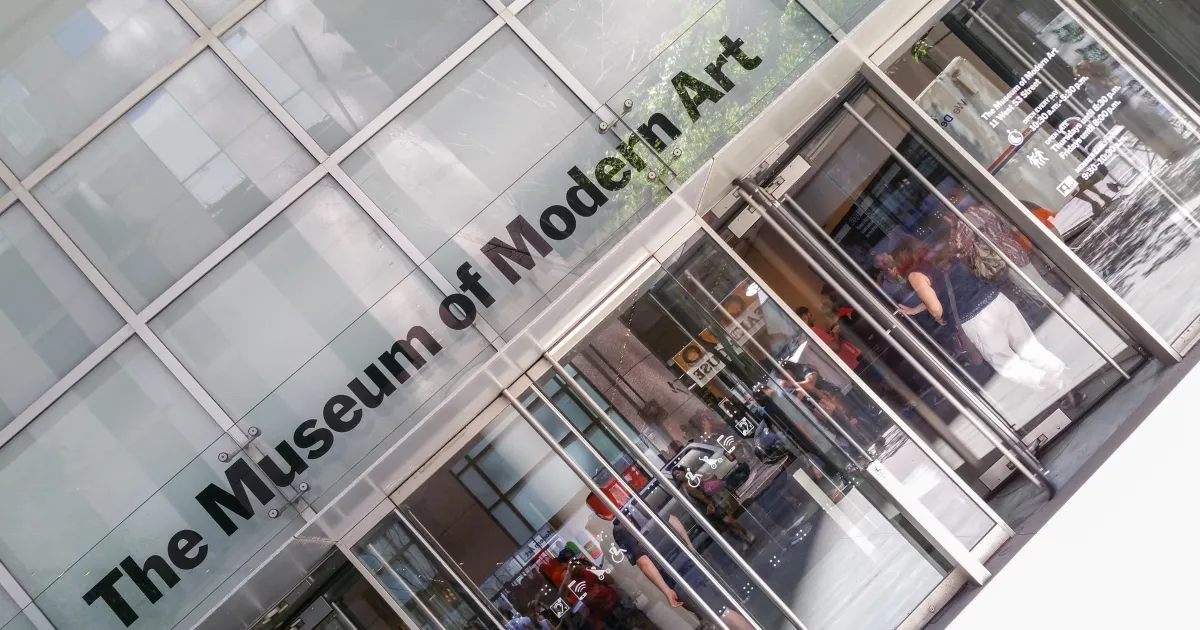 Entrance MoMA | Russwurm